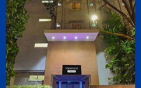 Oyo Townhouse Visakhapatnam